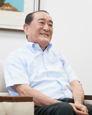 Noboru Hida 　Chairman & CEO